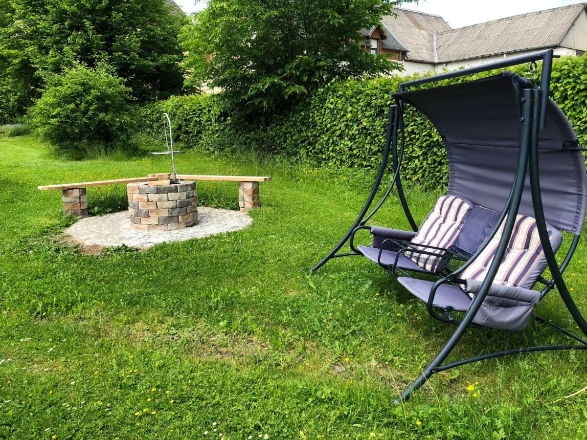 Ferienhaus Eifel Charlotte Dahlem  Kültér fotó